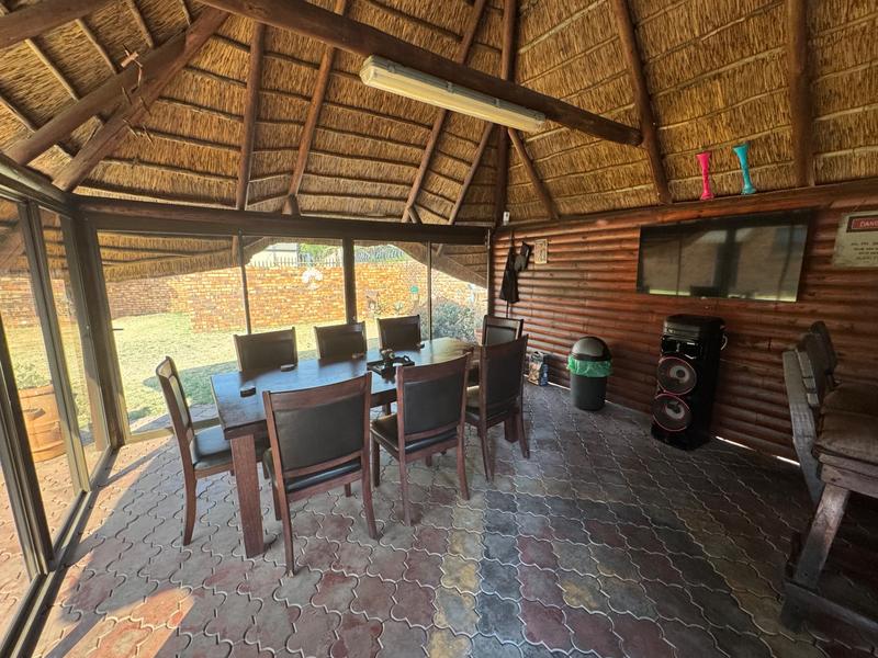 5 Bedroom Property for Sale in Reyno Ridge Mpumalanga