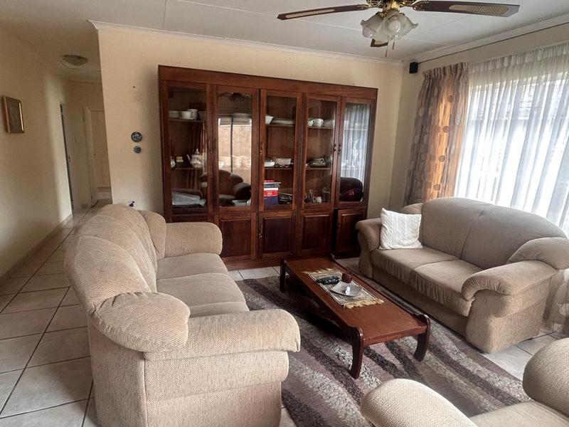 2 Bedroom Property for Sale in Standerton Mpumalanga