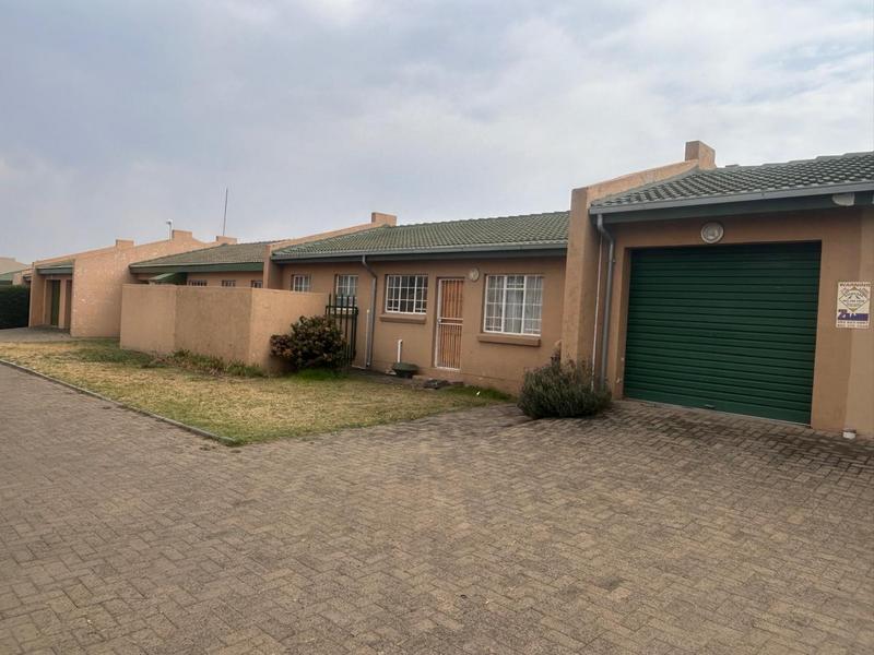 2 Bedroom Property for Sale in Standerton Mpumalanga