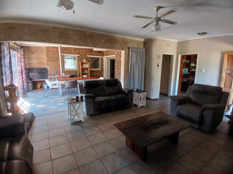 4 Bedroom Property for Sale in Gholfsig Mpumalanga
