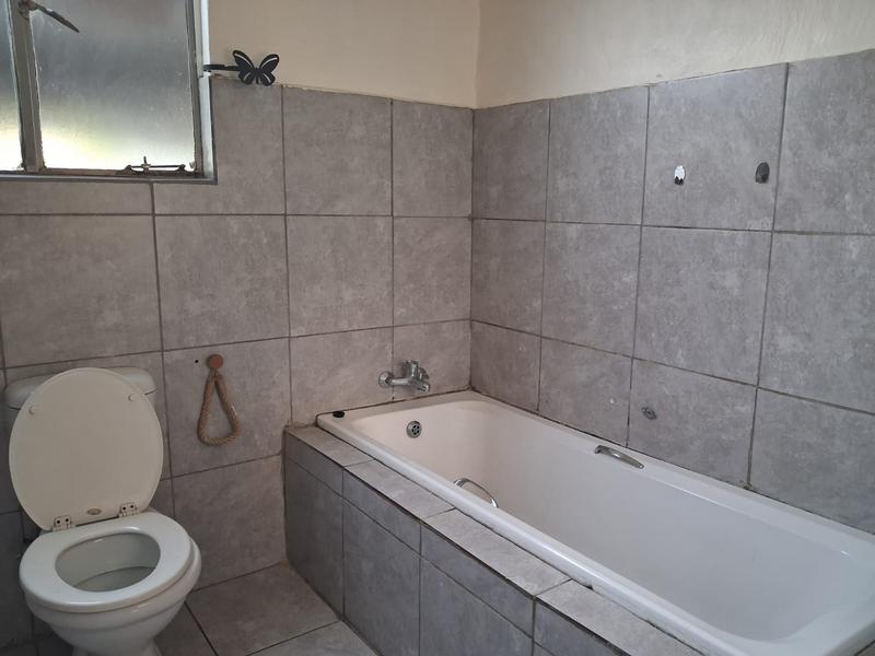 To Let 2 Bedroom Property for Rent in Meyerville Mpumalanga