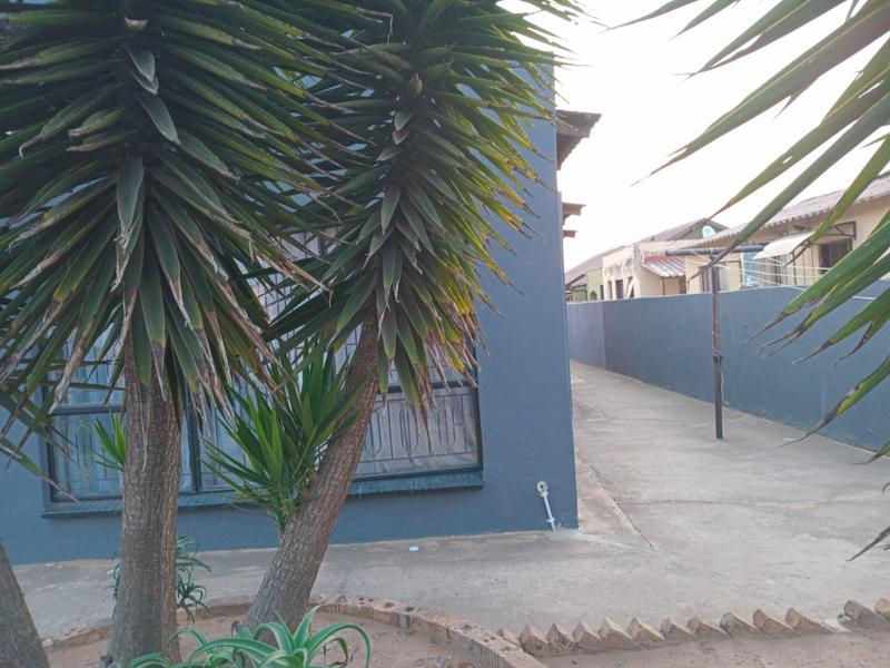 3 Bedroom Property for Sale in Mhluzi Mpumalanga