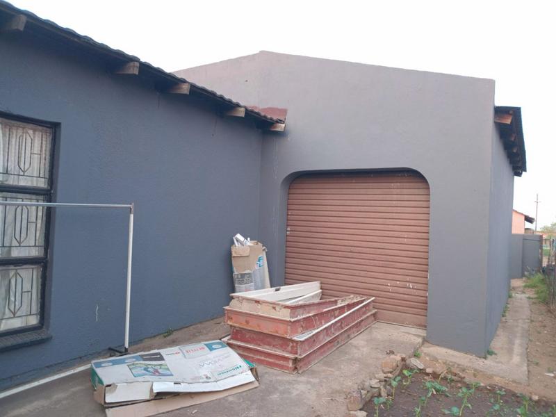 3 Bedroom Property for Sale in Mhluzi Mpumalanga