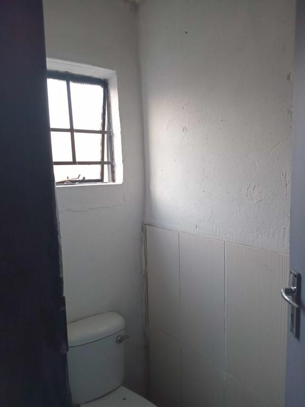 3 Bedroom Property for Sale in Mhluzi Mpumalanga