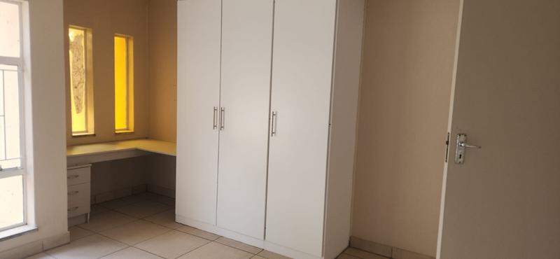 5 Bedroom Property for Sale in Trichardt Mpumalanga