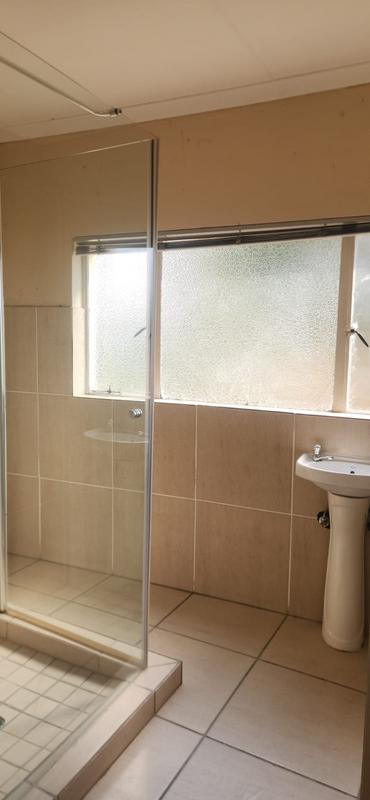 5 Bedroom Property for Sale in Trichardt Mpumalanga