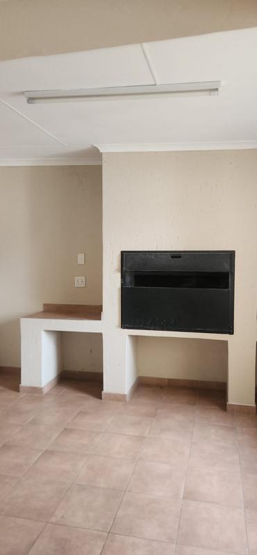 5 Bedroom Property for Sale in Trichardt Mpumalanga