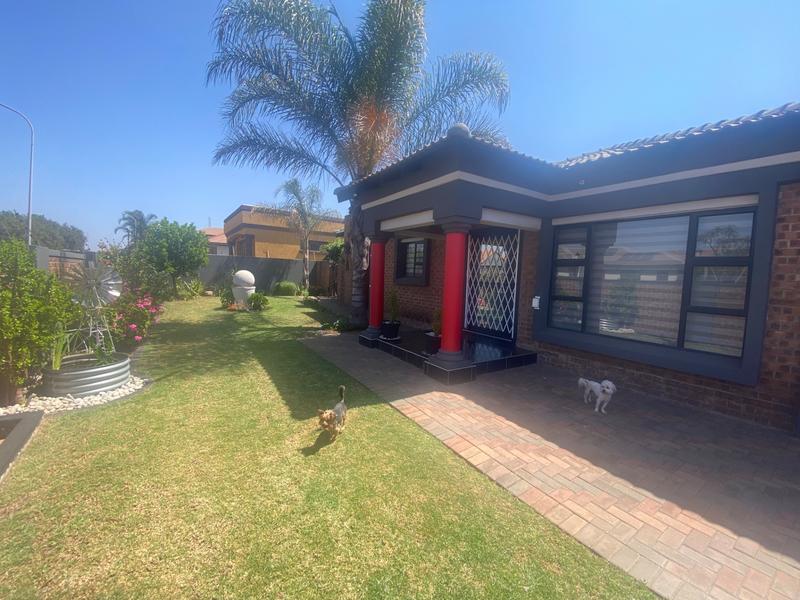 3 Bedroom Property for Sale in Aerorand Mpumalanga