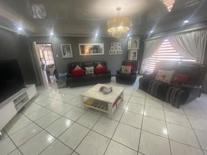 3 Bedroom Property for Sale in Aerorand Mpumalanga