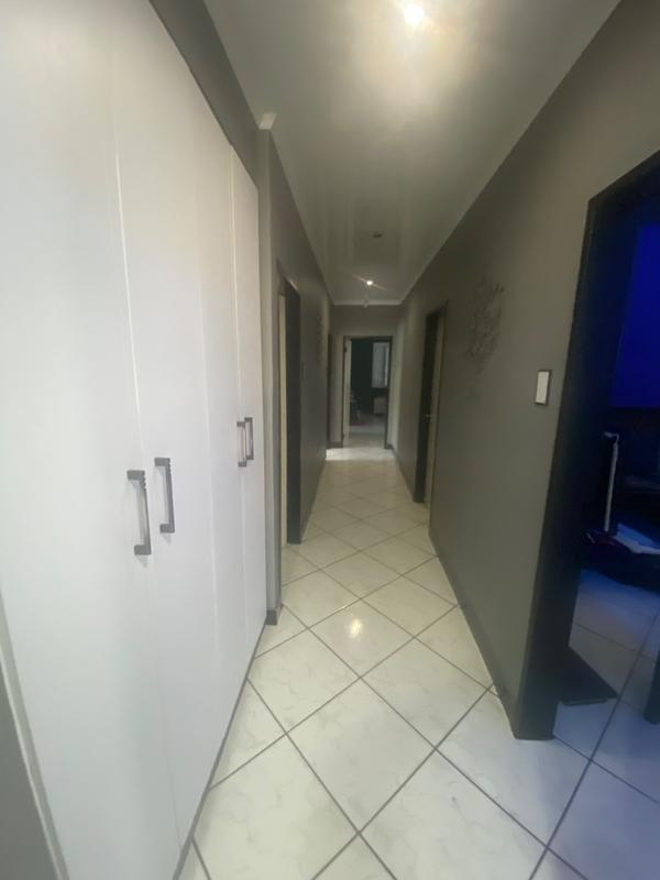 3 Bedroom Property for Sale in Aerorand Mpumalanga