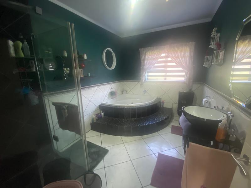 3 Bedroom Property for Sale in Aerorand Mpumalanga