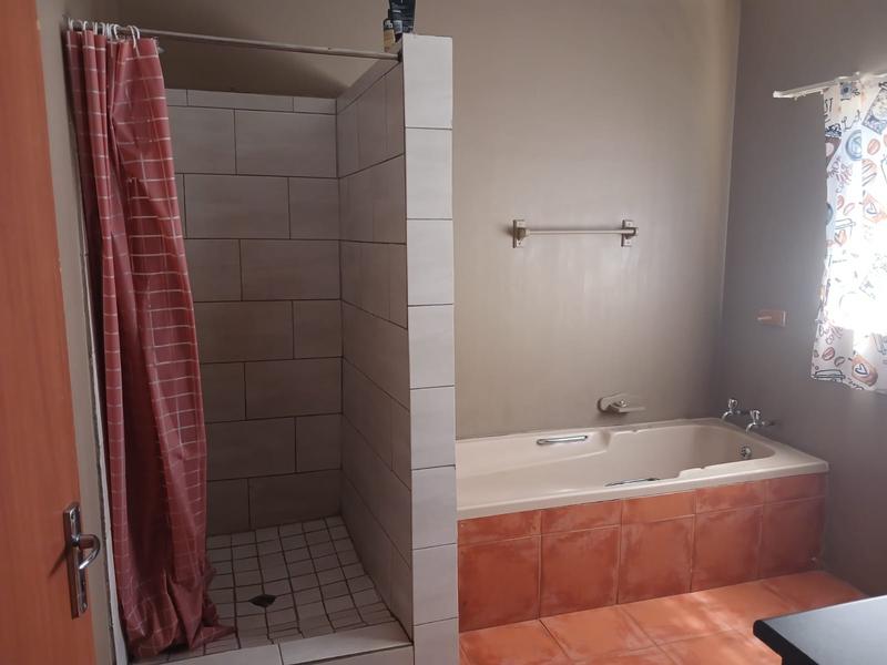 3 Bedroom Property for Sale in Ermelo Mpumalanga