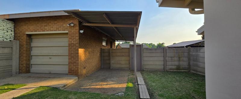 3 Bedroom Property for Sale in Pullens Hope Mpumalanga