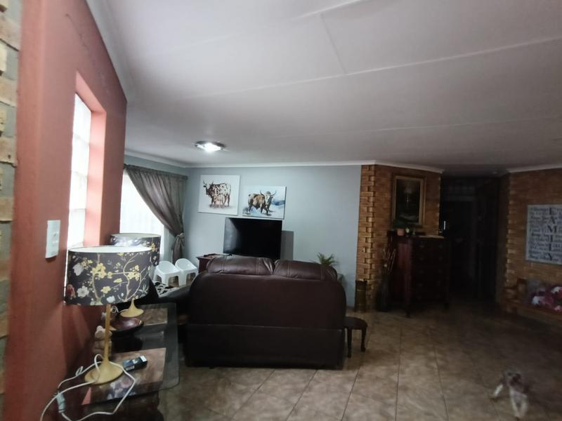 4 Bedroom Property for Sale in Eloff Mpumalanga
