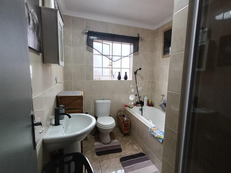 4 Bedroom Property for Sale in Eloff Mpumalanga