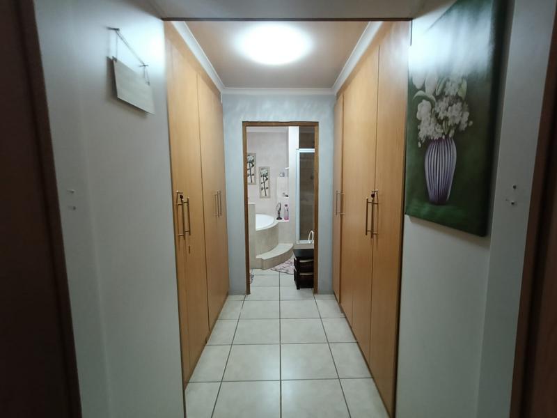 4 Bedroom Property for Sale in Eloff Mpumalanga