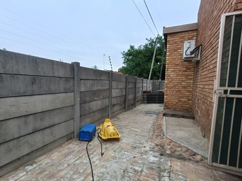 4 Bedroom Property for Sale in Eloff Mpumalanga