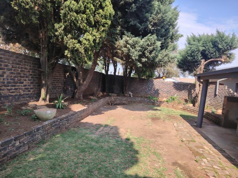 To Let 6 Bedroom Property for Rent in Delmas Mpumalanga