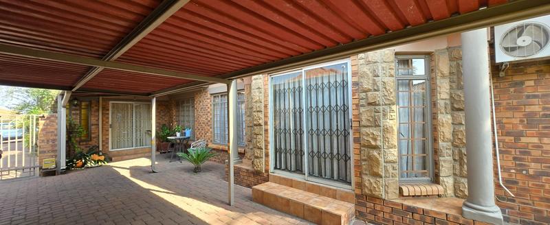 3 Bedroom Property for Sale in Aerorand Mpumalanga