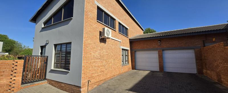 3 Bedroom Property for Sale in Middelburg South Mpumalanga