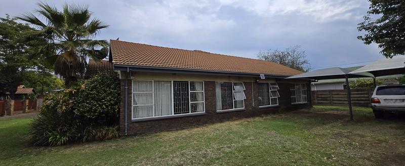 5 Bedroom Property for Sale in Middelburg South Mpumalanga