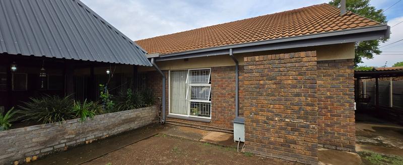 5 Bedroom Property for Sale in Middelburg South Mpumalanga