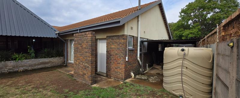 5 Bedroom Property for Sale in Middelburg South Mpumalanga
