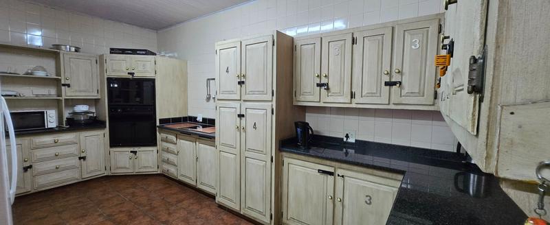 5 Bedroom Property for Sale in Middelburg South Mpumalanga