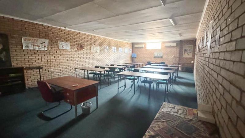 Commercial Property for Sale in Die Heuwel Mpumalanga