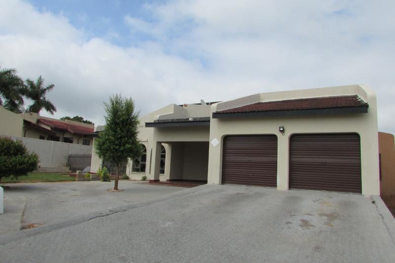 6 Bedroom Property for Sale in White River Ext 18 Mpumalanga