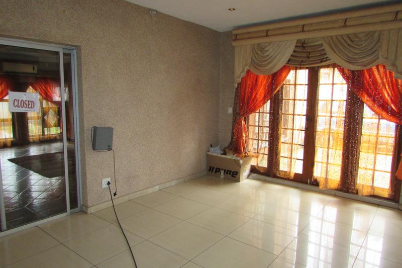 6 Bedroom Property for Sale in White River Ext 18 Mpumalanga