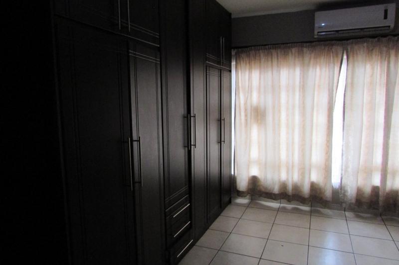 6 Bedroom Property for Sale in White River Ext 18 Mpumalanga