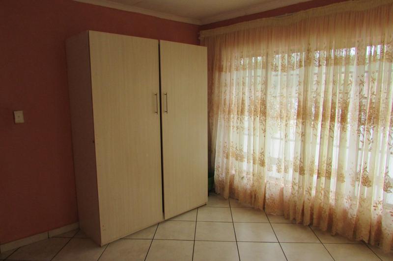 6 Bedroom Property for Sale in White River Ext 18 Mpumalanga