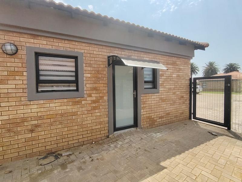 To Let 5 Bedroom Property for Rent in Delmas Mpumalanga