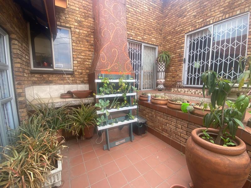 4 Bedroom Property for Sale in Gholfsig Mpumalanga