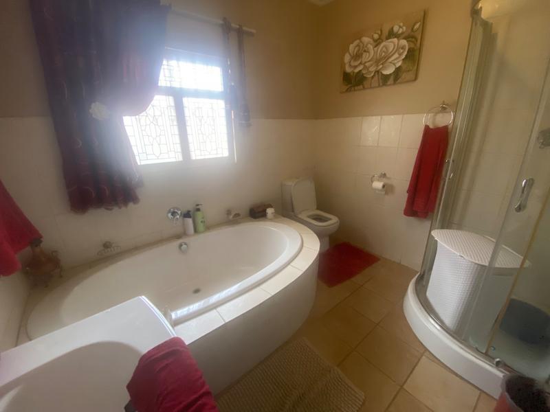 4 Bedroom Property for Sale in Gholfsig Mpumalanga