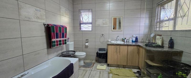 3 Bedroom Property for Sale in Gholfsig Mpumalanga