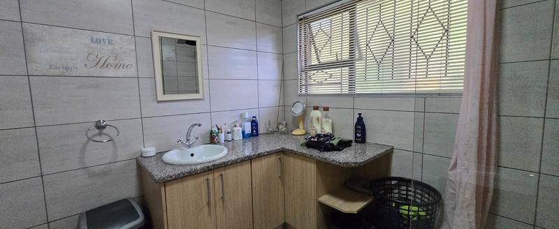 3 Bedroom Property for Sale in Gholfsig Mpumalanga