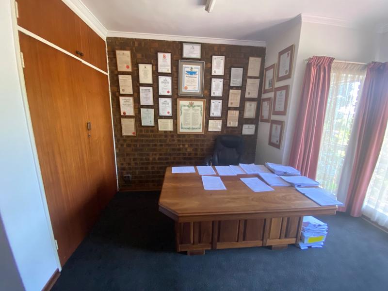 4 Bedroom Property for Sale in Gholfsig Mpumalanga