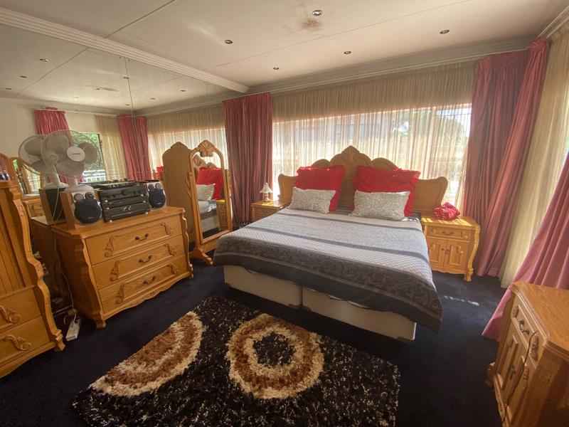 4 Bedroom Property for Sale in Gholfsig Mpumalanga