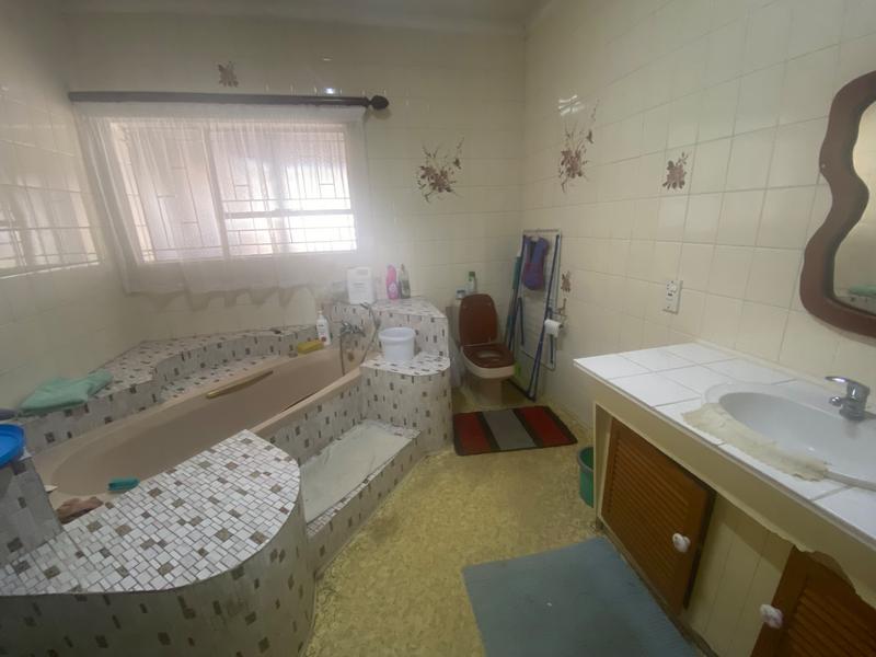 5 Bedroom Property for Sale in Middelburg South Mpumalanga