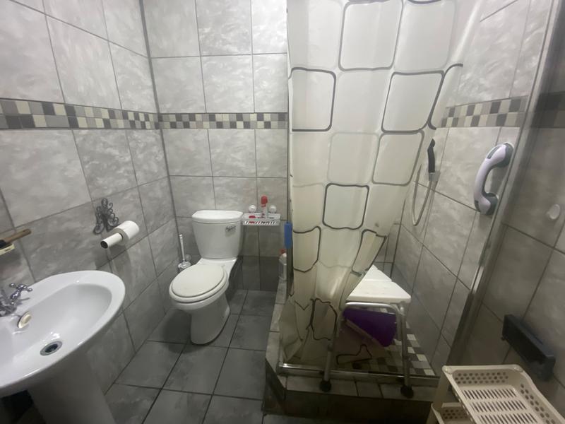 5 Bedroom Property for Sale in Middelburg South Mpumalanga
