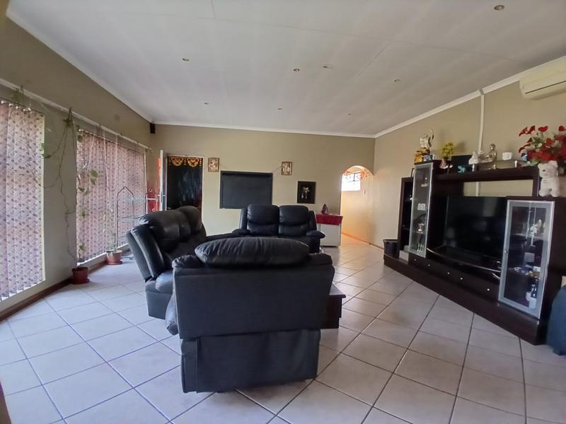 3 Bedroom Property for Sale in Ermelo Mpumalanga