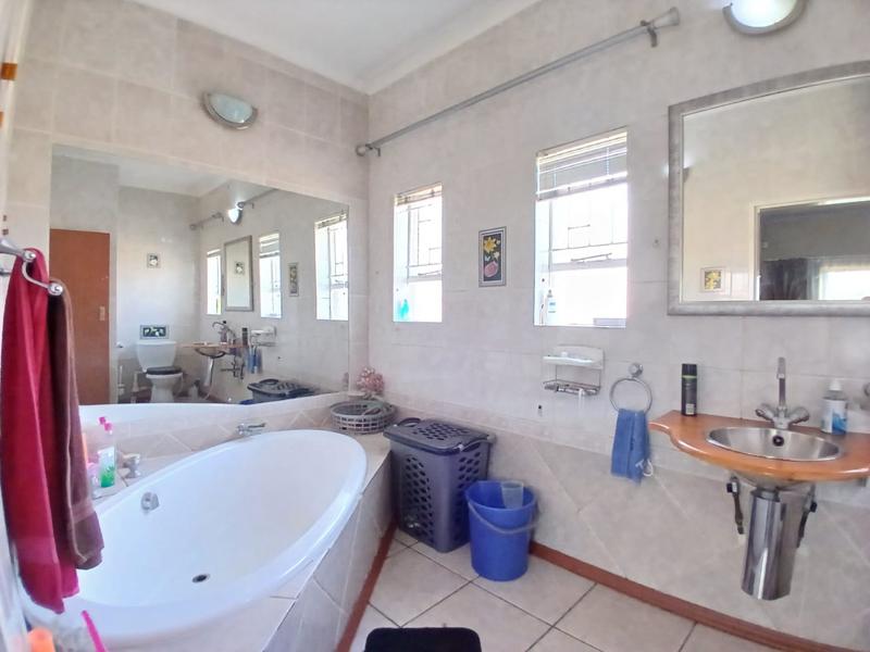 3 Bedroom Property for Sale in Ermelo Mpumalanga