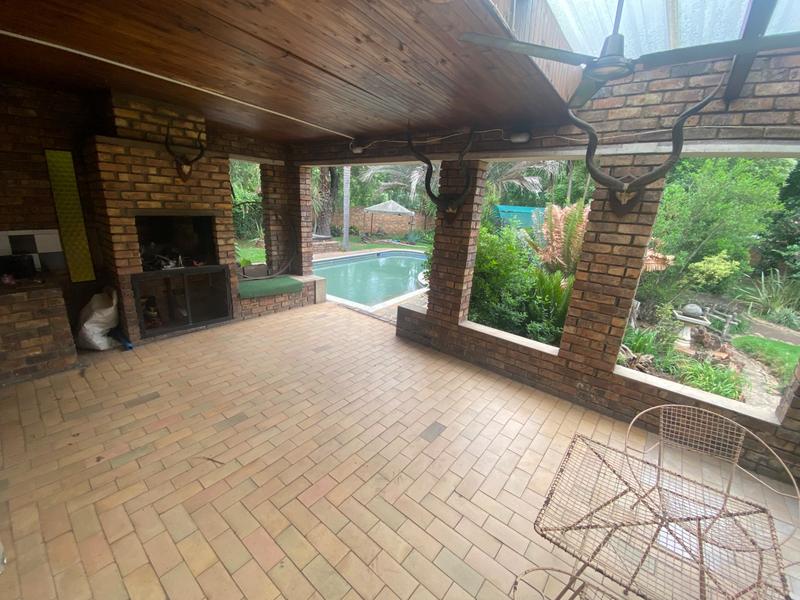 6 Bedroom Property for Sale in Clubville Mpumalanga
