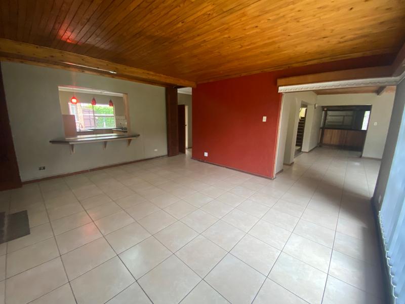 6 Bedroom Property for Sale in Clubville Mpumalanga