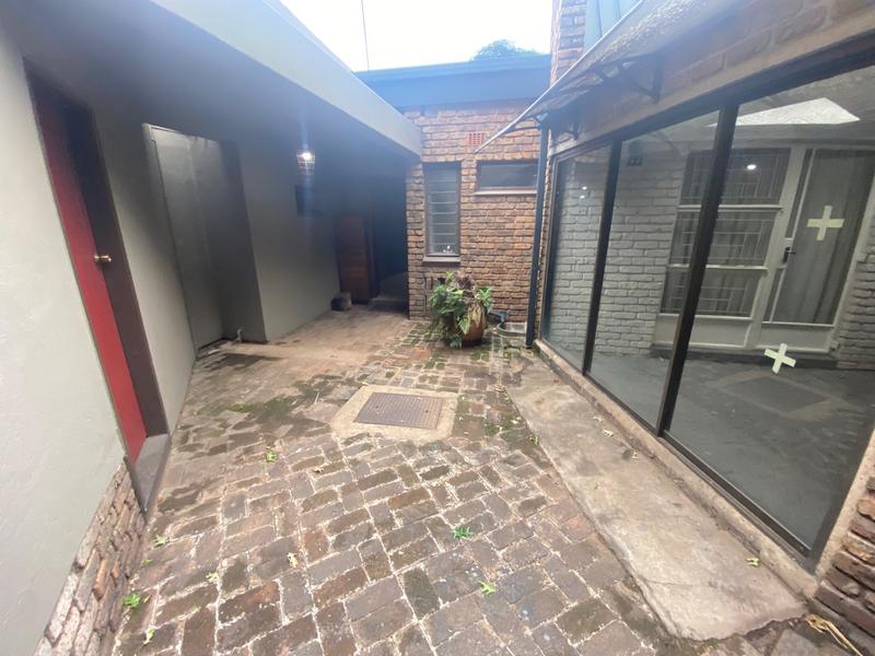 6 Bedroom Property for Sale in Clubville Mpumalanga
