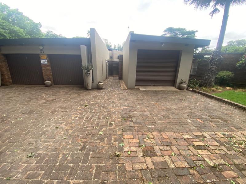 6 Bedroom Property for Sale in Clubville Mpumalanga