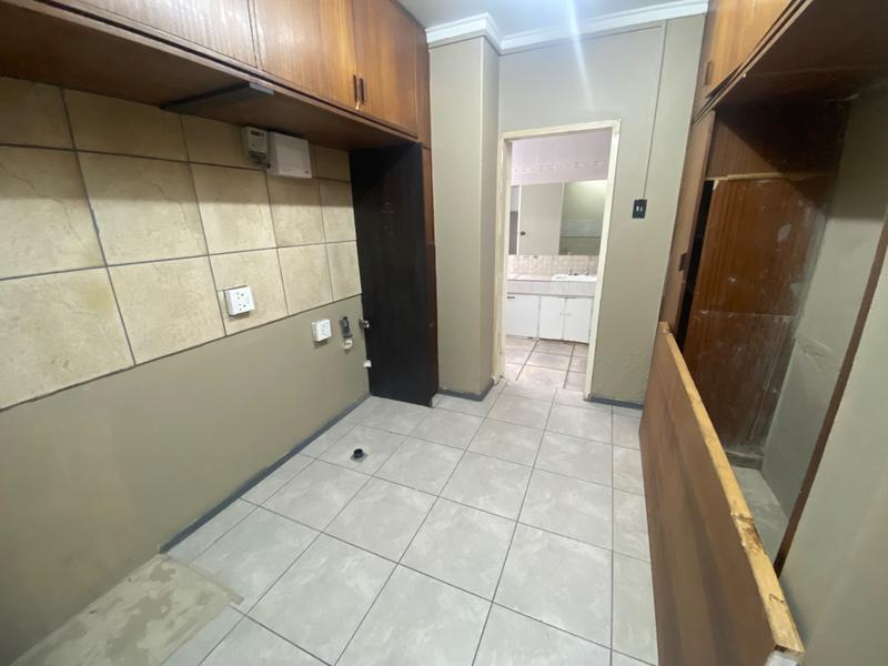 6 Bedroom Property for Sale in Clubville Mpumalanga