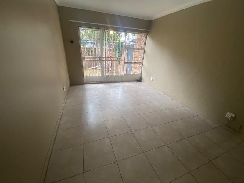 6 Bedroom Property for Sale in Clubville Mpumalanga